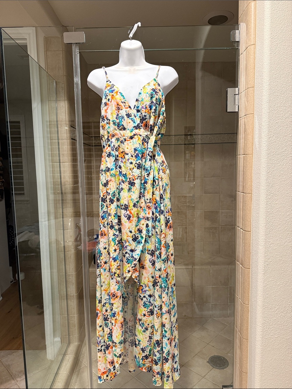 Floral Wrap V-Neck dress size M